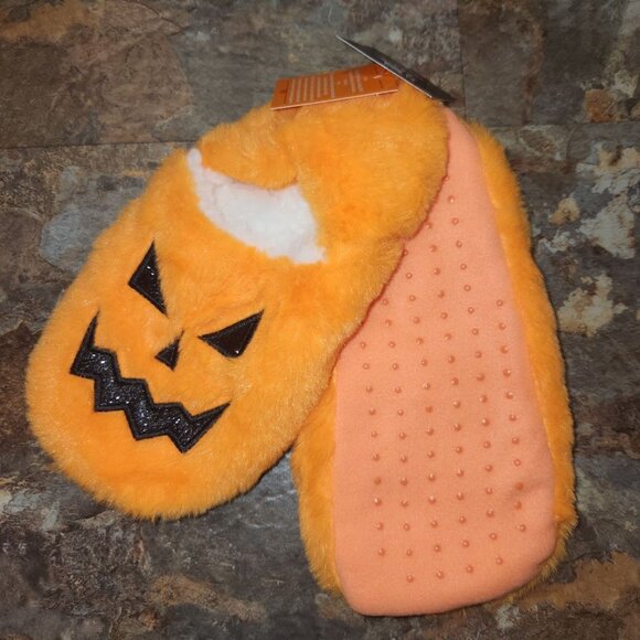 Hyde and Eek Halloween Womens Slipper Socks - Size 5-7 - NWT - Picture 2 of 3